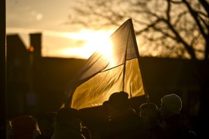 Corsage, for a cause: Outreach group to host prom for class of 2020 — and the people of Ukraine